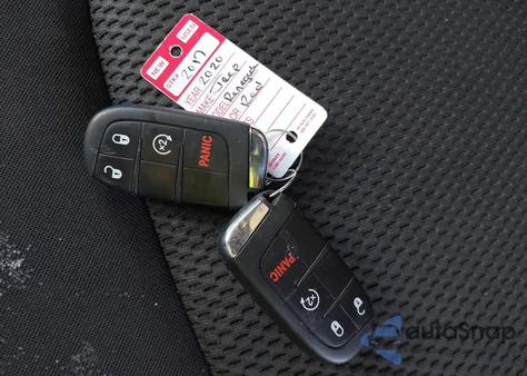 2020 Jeep Renegade Altitude 4X4 z USA, uszkodzony, nr VIN ZACNJBBBXLPL74558